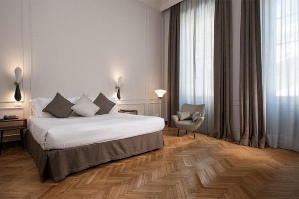 Lungarno-Vespucci-Hotel-junior suite-2